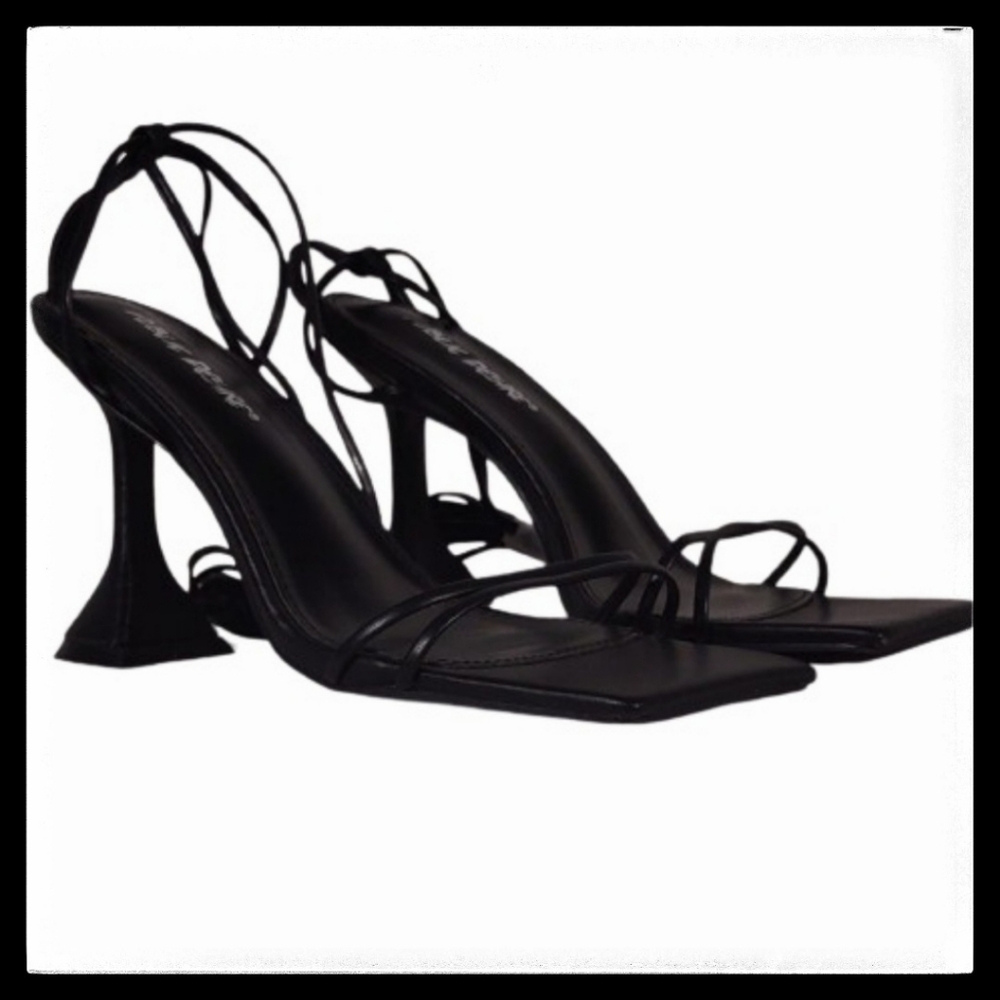 Public Desire Dymond Black Lace Up Square Toe Cake Stand Heels Size 8 NWOT